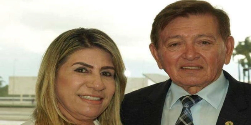 Edna Henrique e João Henrique afirmam que continuarão lutando para que Rodoviária de Monteiro saia do papel