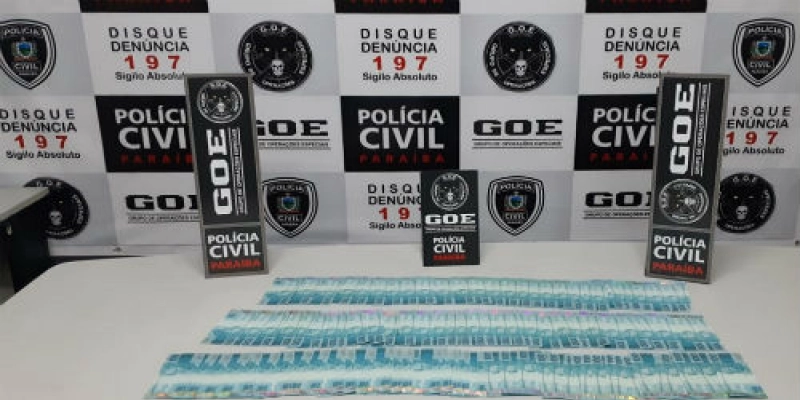 Grupo de Operações Especiais da Polícia Civil prende homem com R$ 10 mil em notas falsas