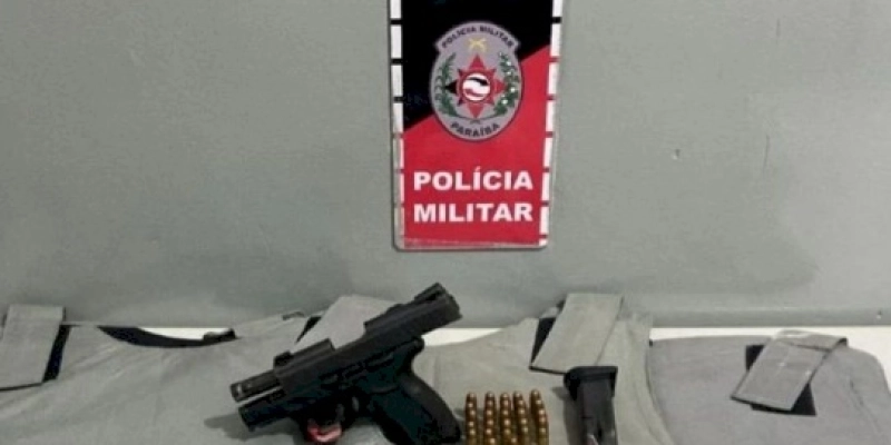 Pistola e crack são apreendidos pela polícia militar, na PB 