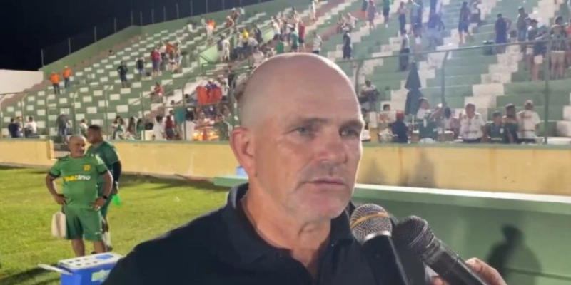 Paulo Schardong repete 2021 e pede para deixar o Sousa Esporte Clube