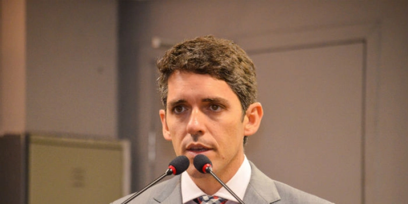 Temendo interferência do Estado, parlamentares pedem federalização de investigação contra Cruz Vermelha