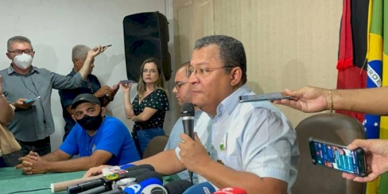 “Veneziano contaminou Pedro; Não subo em palanque com esquerda”, diz Nilvan ao anunciar neutralidade no 2º turno na Paraíba