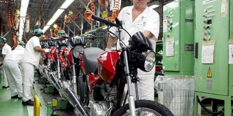 Produção de motocicletas aumenta 18,2% em 2022, diz Abraciclo