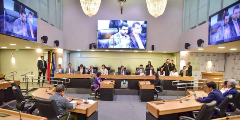 Assembleia reúne juristas em sessão especial para discutir reforma do Código Civil Brasileiro