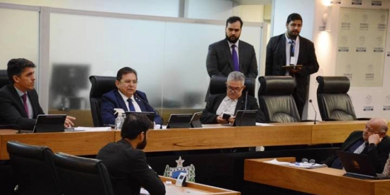 De autoria de Adriano, ALPB aprova gratuidade em transporte intermunicipal em dia de eleição