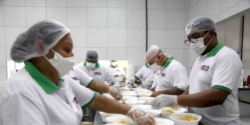Emlur disponibiliza 1 mil refeições aos servidores todos os dias