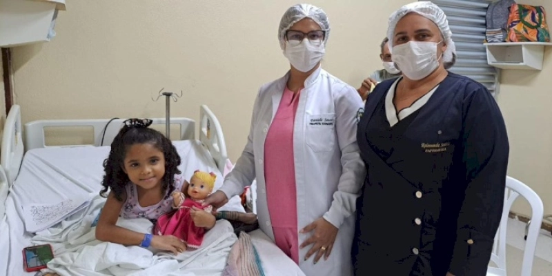 Crianças internadas no Hospital de Trauma de João Pessoa ganham certificado de coragem 
