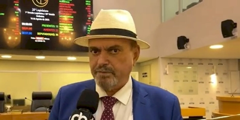 Jeová quebra o silêncio e fala sobre homenagem da ALPB que recebe nesta quarta em Cajazeiras