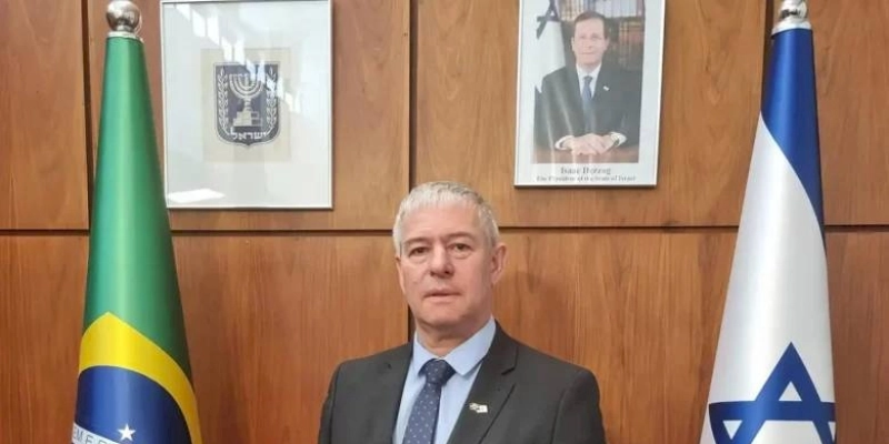 “Pena que o presidente brasileiro apoiou acusações sem base”, diz embaixador de Israel