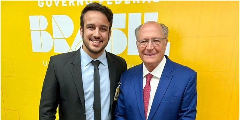 Pedro Feitosa busca soluções para o desenvolvimento de Pombal em viagem a Brasília