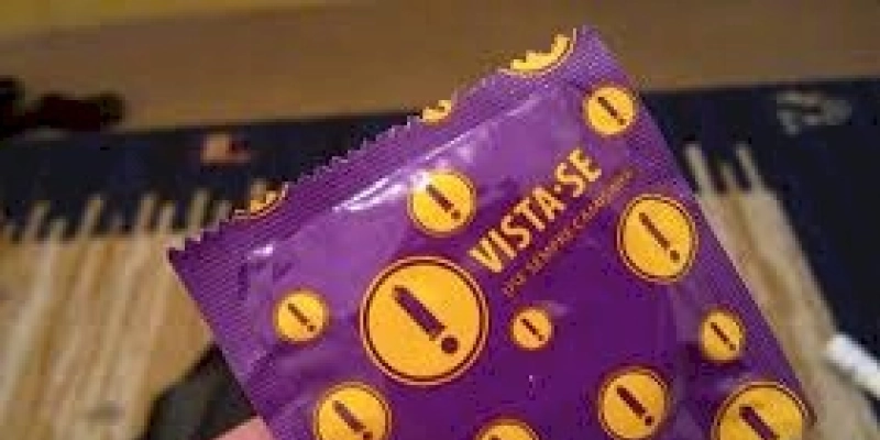 Saúde distribui preservativos e oferta testes rápidos para infecções sexualmente transmissíveis nas festas juninas