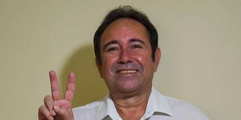 Ministério Público ajuíza ação contra prefeito de Teixeira por superfaturamento em locação de veículo