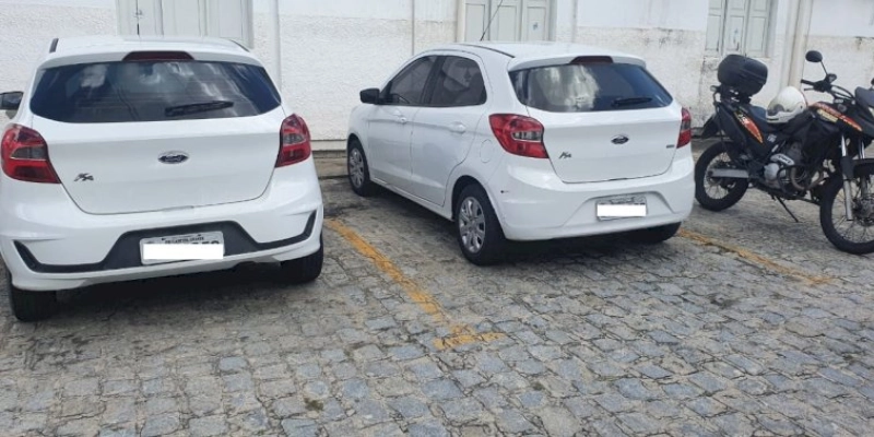 Polícia apreende carro clonado no interior da Paraíba e que havia sido roubado na Capital 