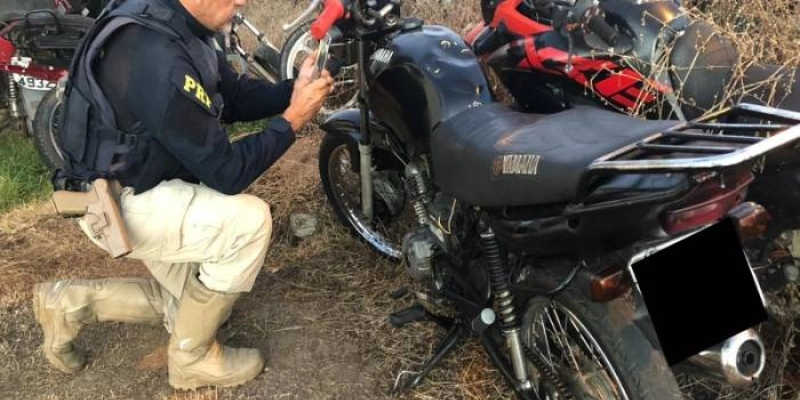 PRF na Paraíba recupera moto roubada no Amapá que circulava clonada na região de João Pessoa