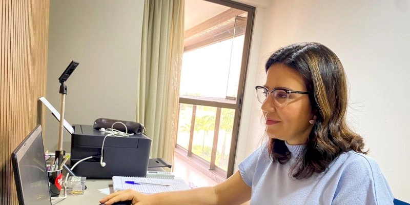 Projeto de Pollyanna que protege servidores estaduais de inadimplência involuntária é aprovado pela ALPB