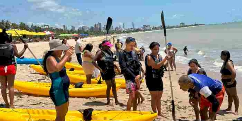Prefeitura realiza Festival de Canoagem Oceânica na praia do Cabo Branco