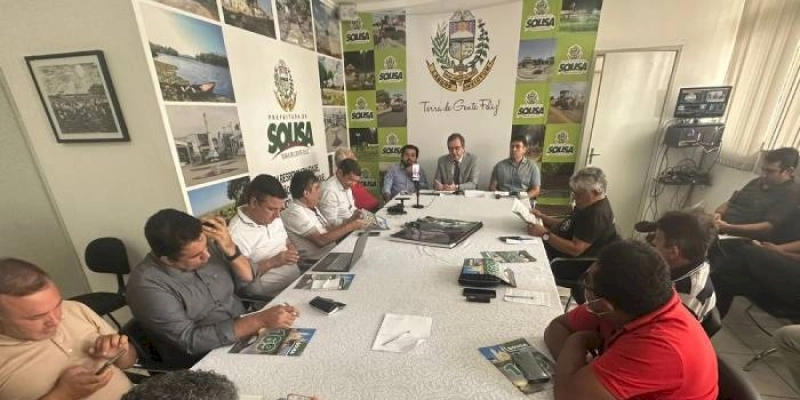 Prefeito Tyrone divulga programação oficial dos 169 anos de emancipação política, e anuncia pagamento do 13º