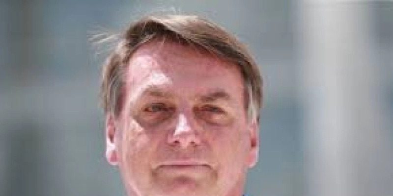 Bolsonaro tem alta de hospital após tratamento para erisipela