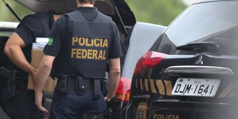 Polícia Federal cumpre 10 mandados de prisões em Patos, e João Pessoa, e apura desvios de R$ 8 milhões em licitações 