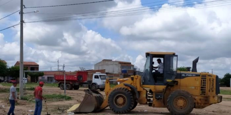 Mutirão de Serviços da SEINFRA e DAESA contempla o Bairro Boa Vista com diversas atividades