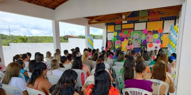 Município de Aparecida realiza o último dia de formação para todos os profissionais da Rede de Ensino