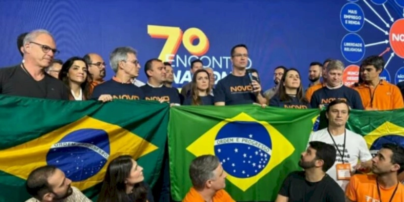 Dallagnol filia-se ao Novo e reapresenta powerpoint com Lula como eixo das investigações da Lava Jato