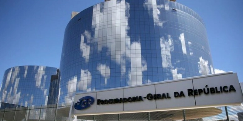 PGR afirma que acesso a dados de seguidores de Bolsonaro busca avaliar alcance de publicações