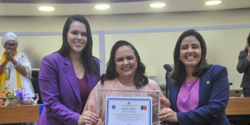 ALPB homenageia Lídia Moura com título de cidadã paraibana; Pollyanna Dutra  justifica a homenagem