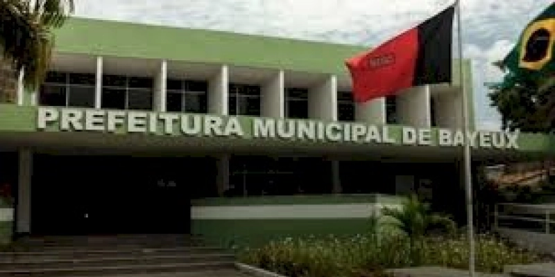 Servidor é condenado por acúmulo ilegal de cargos públicos