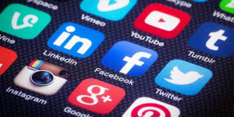 6 postagens que as pessoas com baixa autoestima publicam nas redes