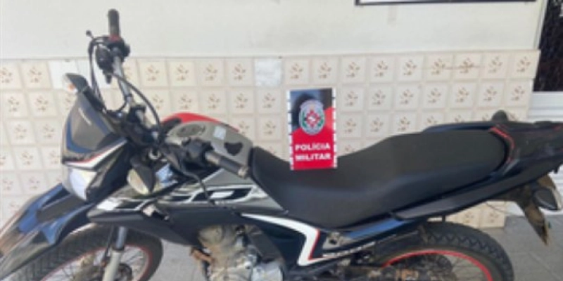 Ação da Polícia Militar apreende veículo com adulterações na Zona Rural de Cajazeirinhas