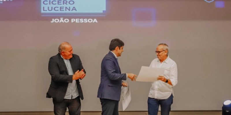 Prefeito celebra premiação que reconhece João Pessoa como melhor cidade paraibana em desenvolvimento socioeconômico