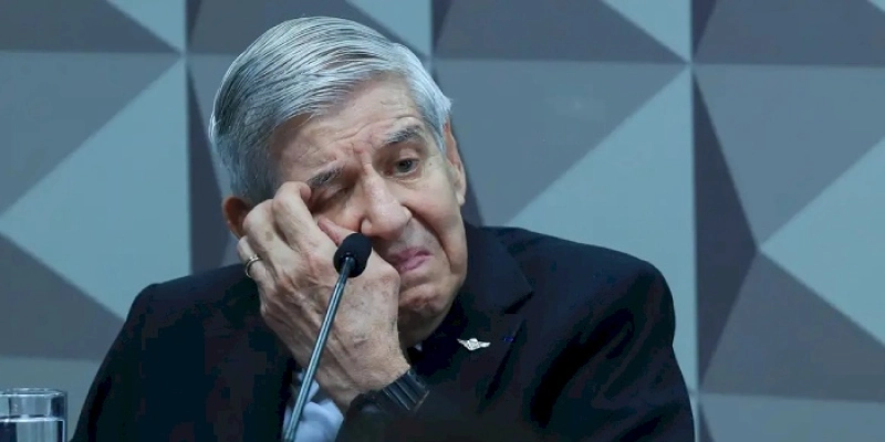 General defendeu rompimento institucional para manter Bolsonaro