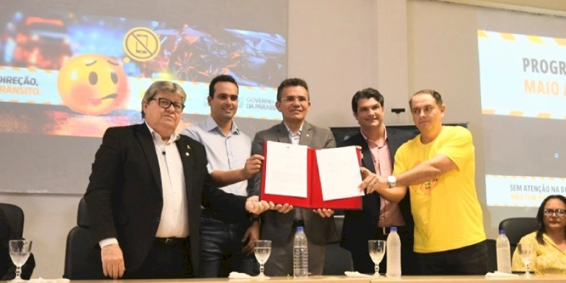 João Azevêdo destaca conscientização e rigor nas fiscalizações para um trânsito seguro na abertura do Maio Amarelo