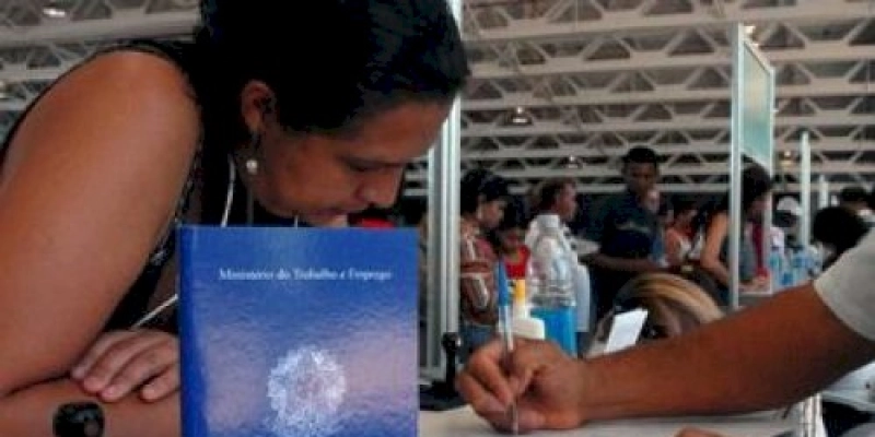 Sine disponibiliza mais de 600 vagas de emprego em seis municípios da Paraíba