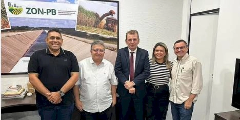 Prefeito de Aparecida, João Neto, ao lado de Chico Mendes, esteve em JP cumprindo atividades administrativas de interesse do município