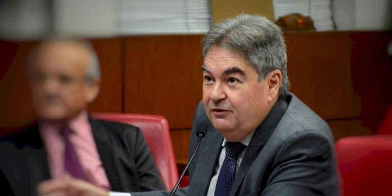 A Mensagem de Natal e Ano Novo do Deputado Estadual, Sousense, Lindolfo Pires 