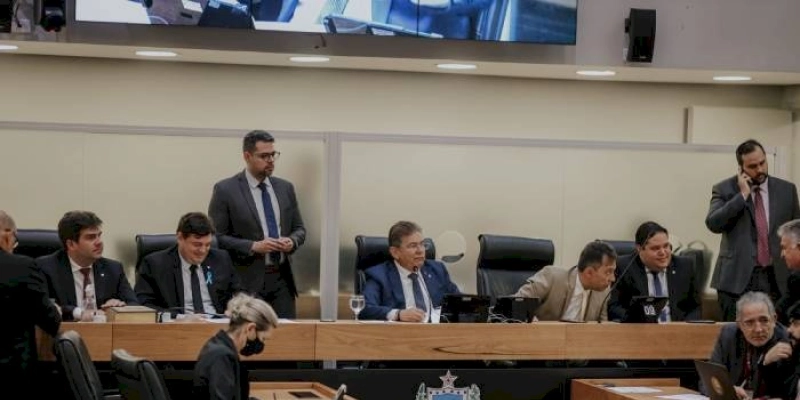 Assembleia aprova projetos que incentivam a prática esportiva e o empreendedorismo feminino