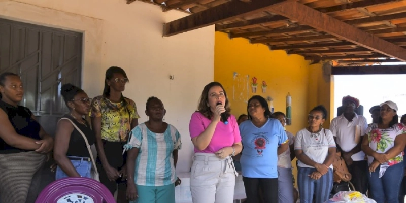Pollyanna Dutra leva ação de segurança alimentar a comunidades tradicionais da PB