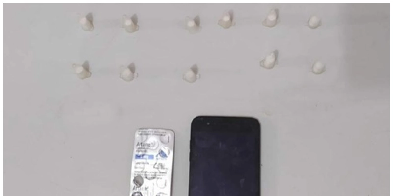 Polícia militar apreende adolescente e prende indivíduo por tráfico de drogas e aliciamento de menores