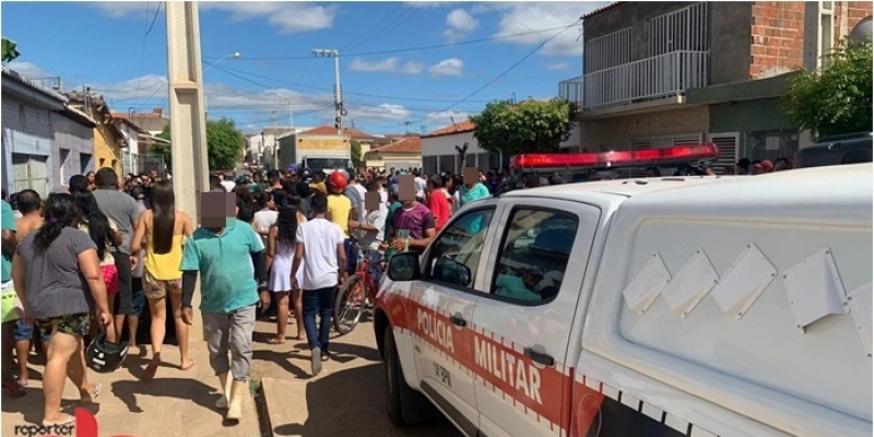 SANGUE - Jovem é morto a tiros na porta de casa nesta segunda na cidade de Sousa