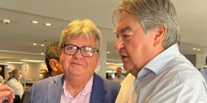 Deputado Lindolfo participa de café da manhã a convite de João Azevedo
