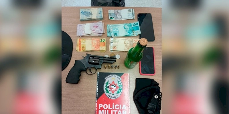 Com auxílio de câmeras do CICC, trio é preso com arma e drogas perto de bar