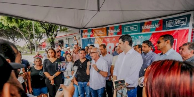 Cícero Lucena autoriza obras de infraestrutura em nove ruas e Castelo Branco passará a ser 100% pavimentado