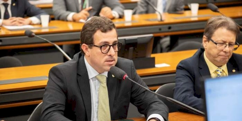Gervásio Maia é indicado para quatro categorias do Prêmio Congresso em Foco