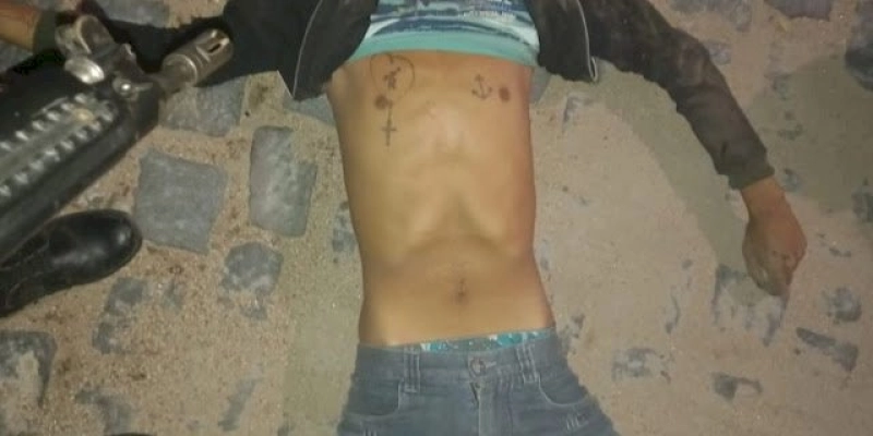 Indivíduo tenta arremessar ilícitos para dentro de Presídio e acaba morto em confronto com a Polícia