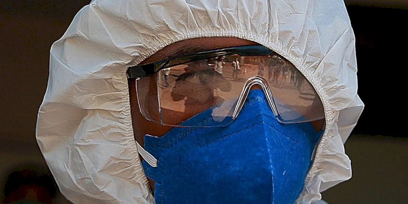 Pandemia permanece em níveis preocupantes, alerta Fiocruz