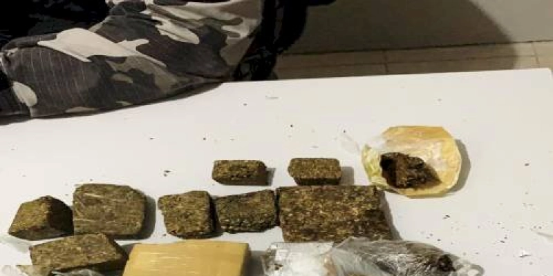 Polícia apreende droga que seria arremessada na Colônia Penal Agrícola de Sousa