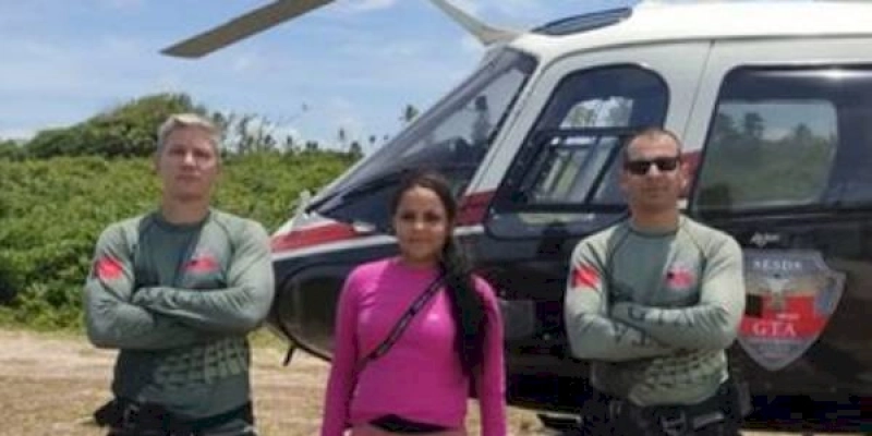 Corpo de Bombeiros resgata casal à deriva no mar, na Paraíba