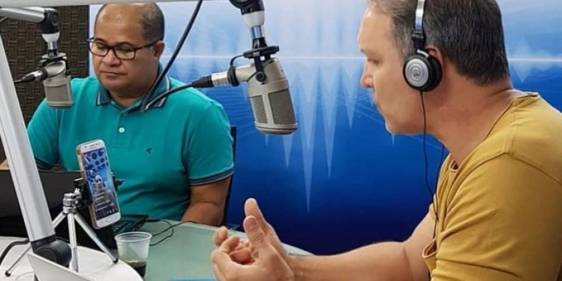 Adelson e Edilson anunciam saída da Arapuan FM nesta sexta-feira